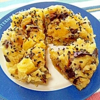 お芋ごろごろ☆焼き芋とりんごのもっちり蒸しケーキ♪